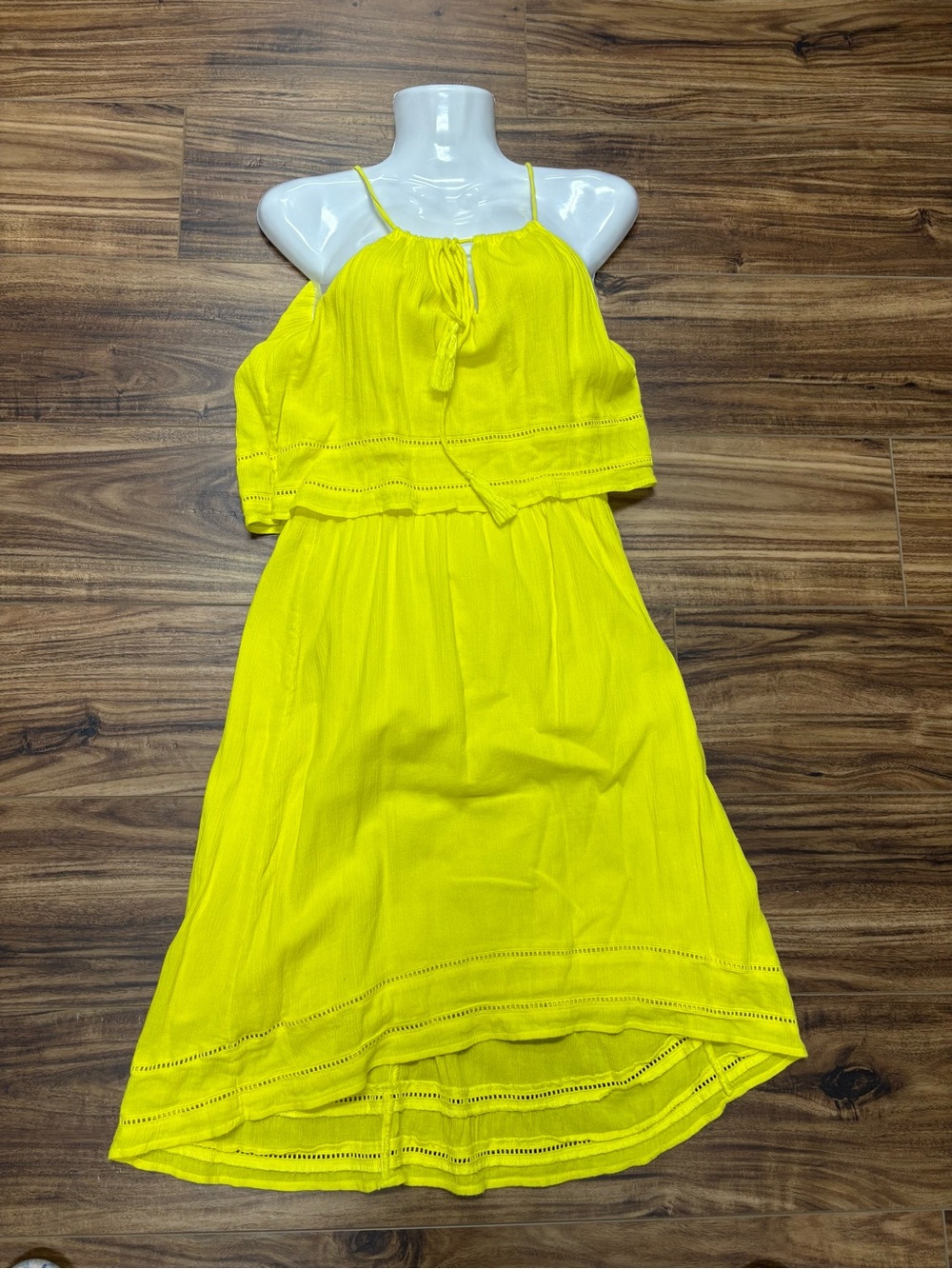 Crown & Ivy yellow sleeveless halter dress featuring a layered ruffle top, XS